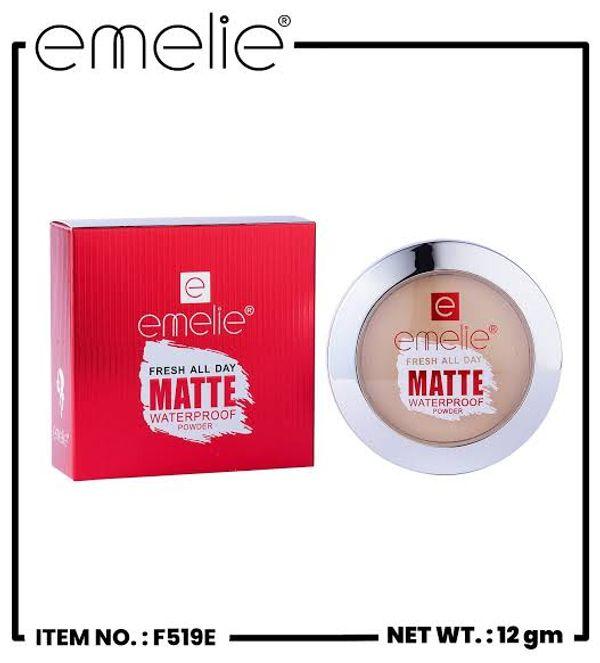 Emelie Fresh All Day Matte Compact