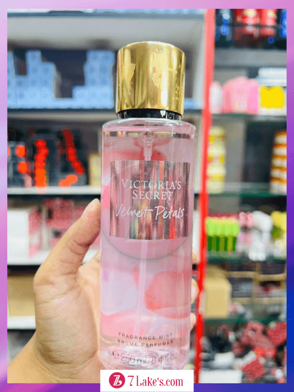 Victoria's Secret - Velvet Petals